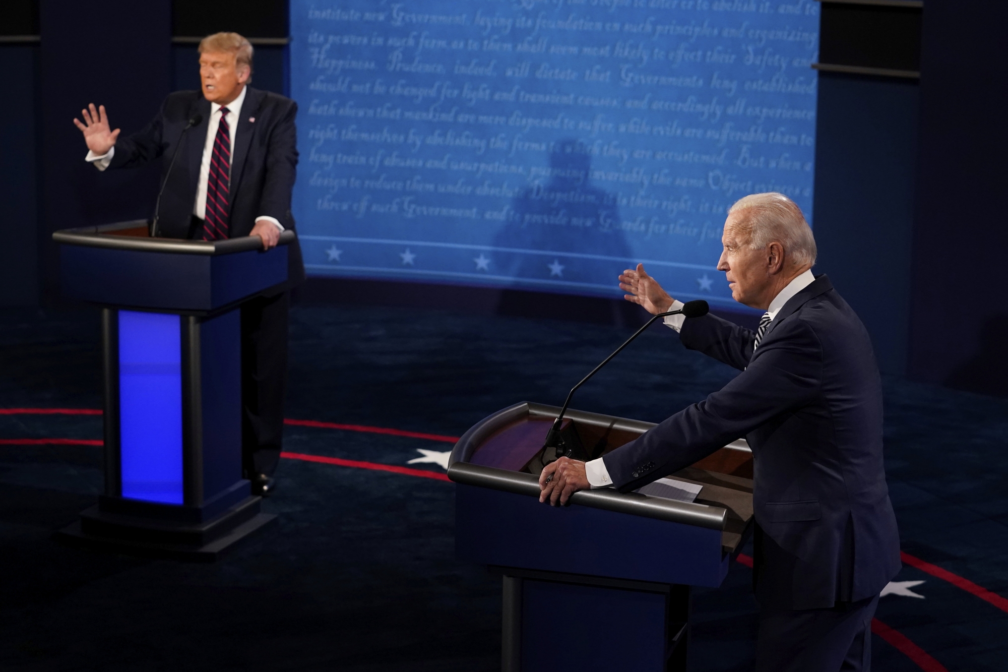 Lors du débat, Joe Biden s’est montré en pleine possession de ses moyens, capable de résister aux attaques de Trump, et même de le placer sur la défensive à plusieurs reprises
