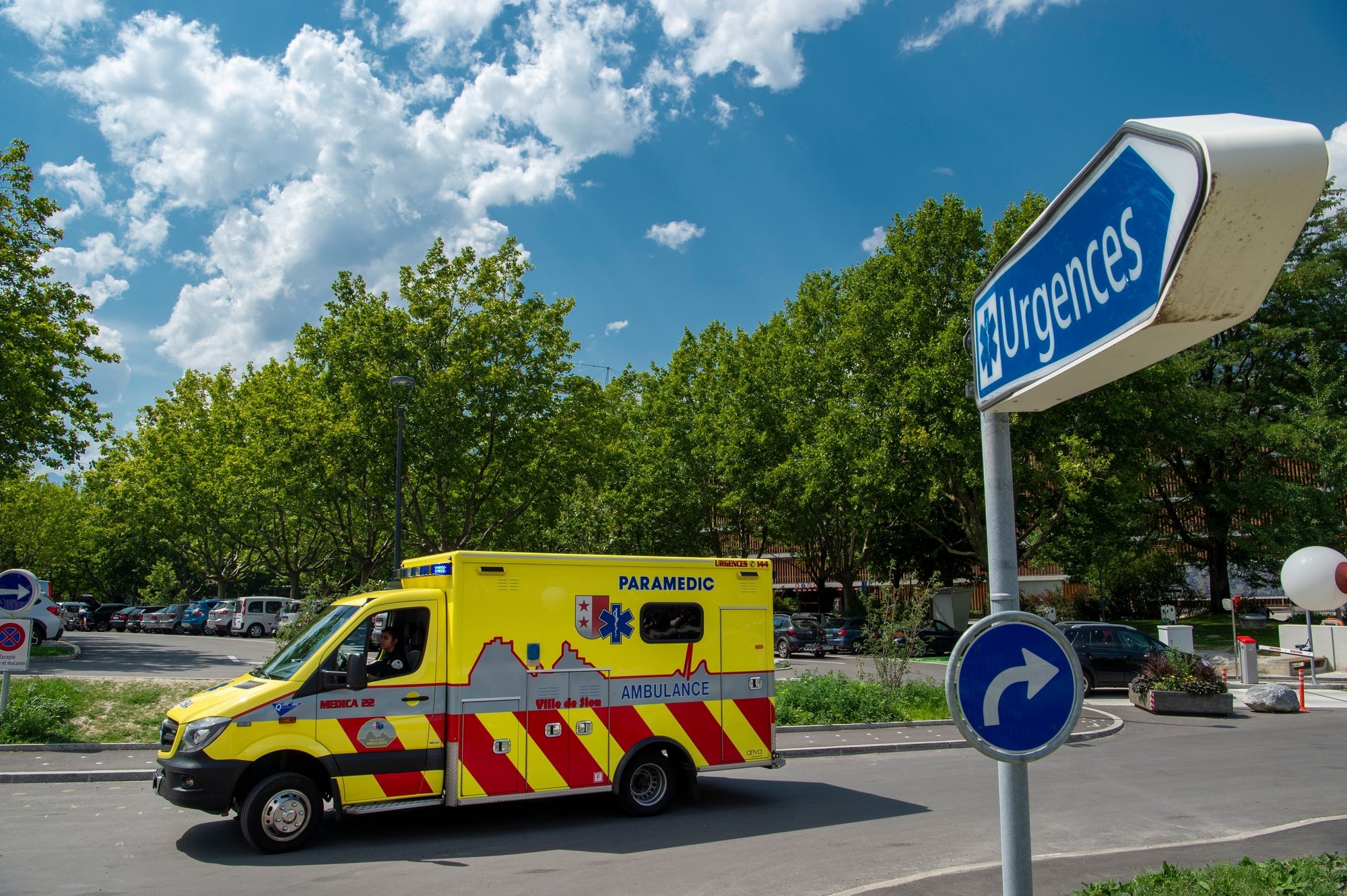 Une partie des ambulanciers sont en conflit de droit du travail avec la commune de Sion qui les emploie.