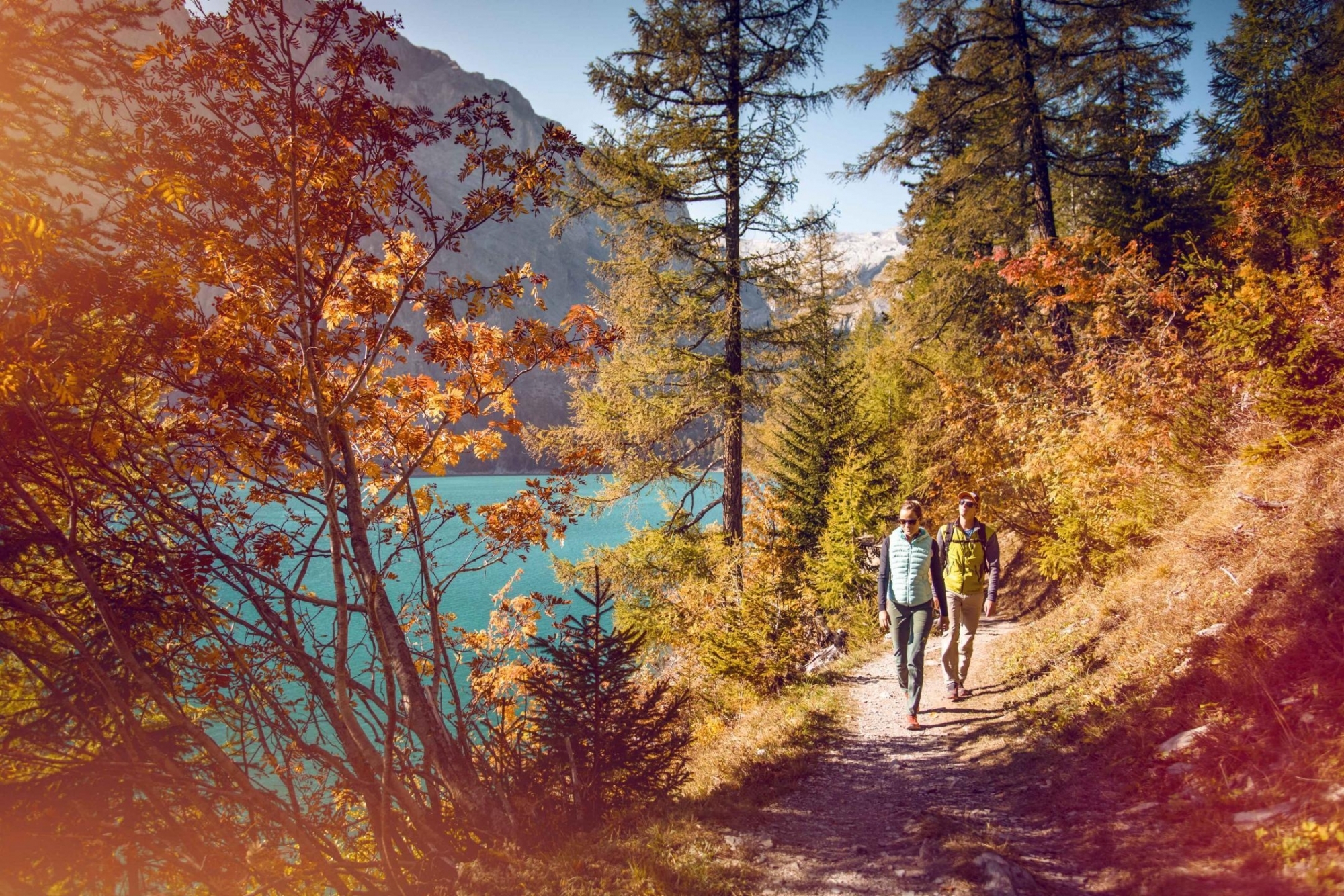 Une écrasante majorité de Valaisans va privilégier les vacances automnales locales, ici le lac de Tseuzier, au détriment des voyages à l'étranger. Recrudescence du coronavirus oblige!