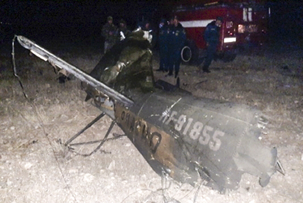 Une photo publiée par le ministère arménien des urgences montre l'épave de l'hélicoptère militaire russe abattu près de la frontière avec l'Azerbaïdjan.