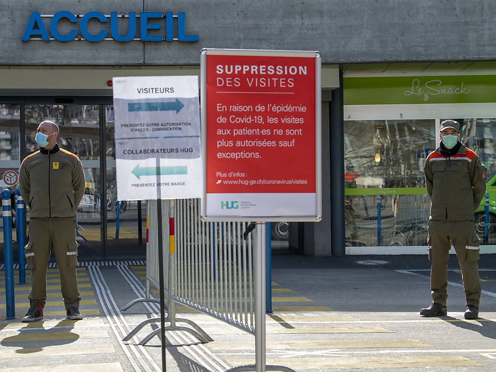 Les membres de la protection civile ont déjà été convoqués ce printemps pour venir en aide aux cantons comme ici aux Hopitaux Universitaires de Genève (HUG) (archives).