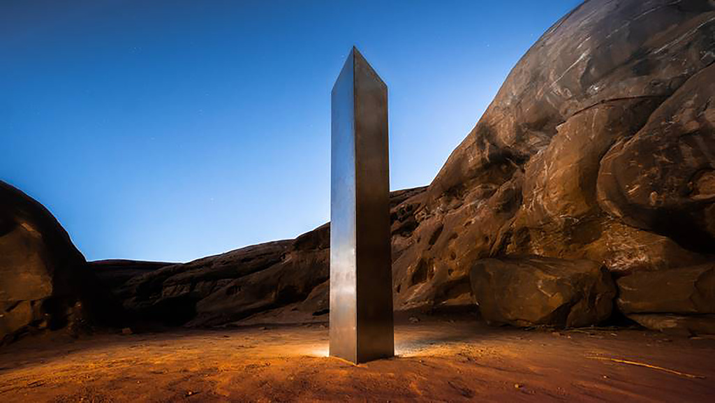 Plusieurs monolithes ont été aperçus à travers le monde comme ici, en Utah. 