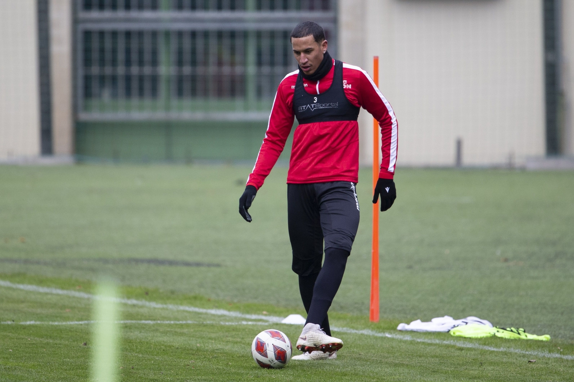 Léo Lacroix est disponible et qualifié pour la réception du FC Lugano dimanche au stade de Tourbilon. 