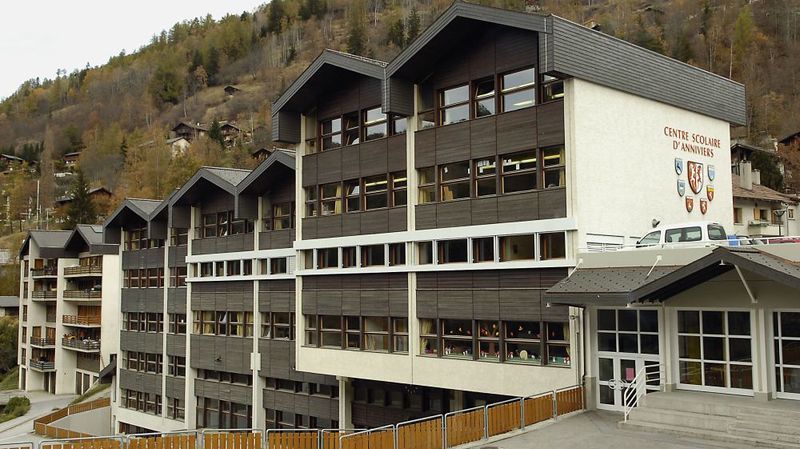 Le centre scolaire de Vissoie.