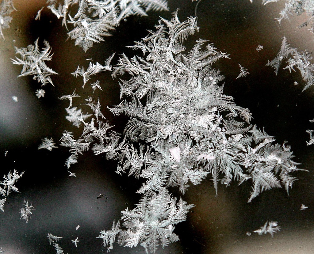 Le froid a parfois été glacial en Suisse la nuit dernière.