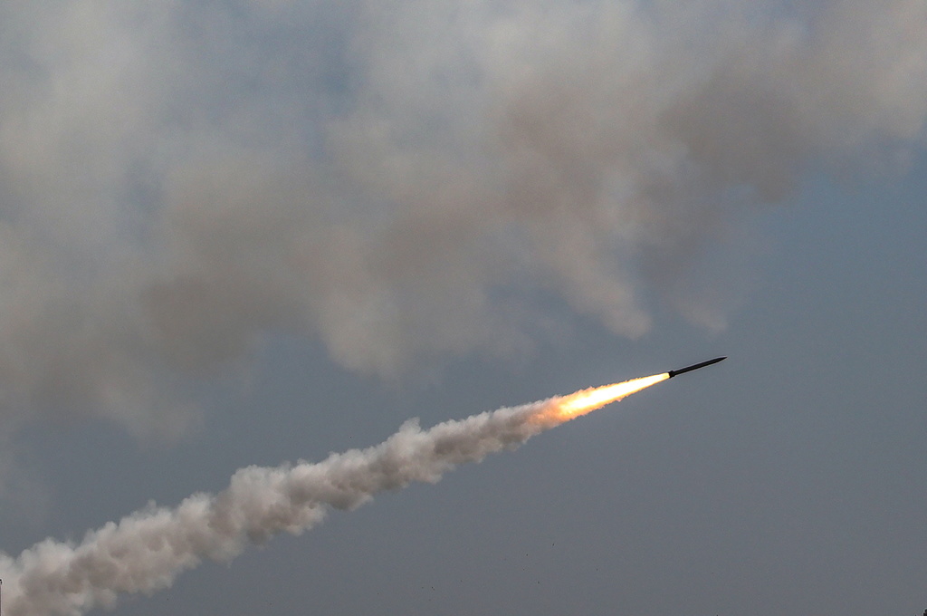 Trois roquettes ont été tirées du sud du Liban vers Israël jeudi, a indiqué une source militaire libanaise. Les roquettes sont tombées en Méditerranée (archives).