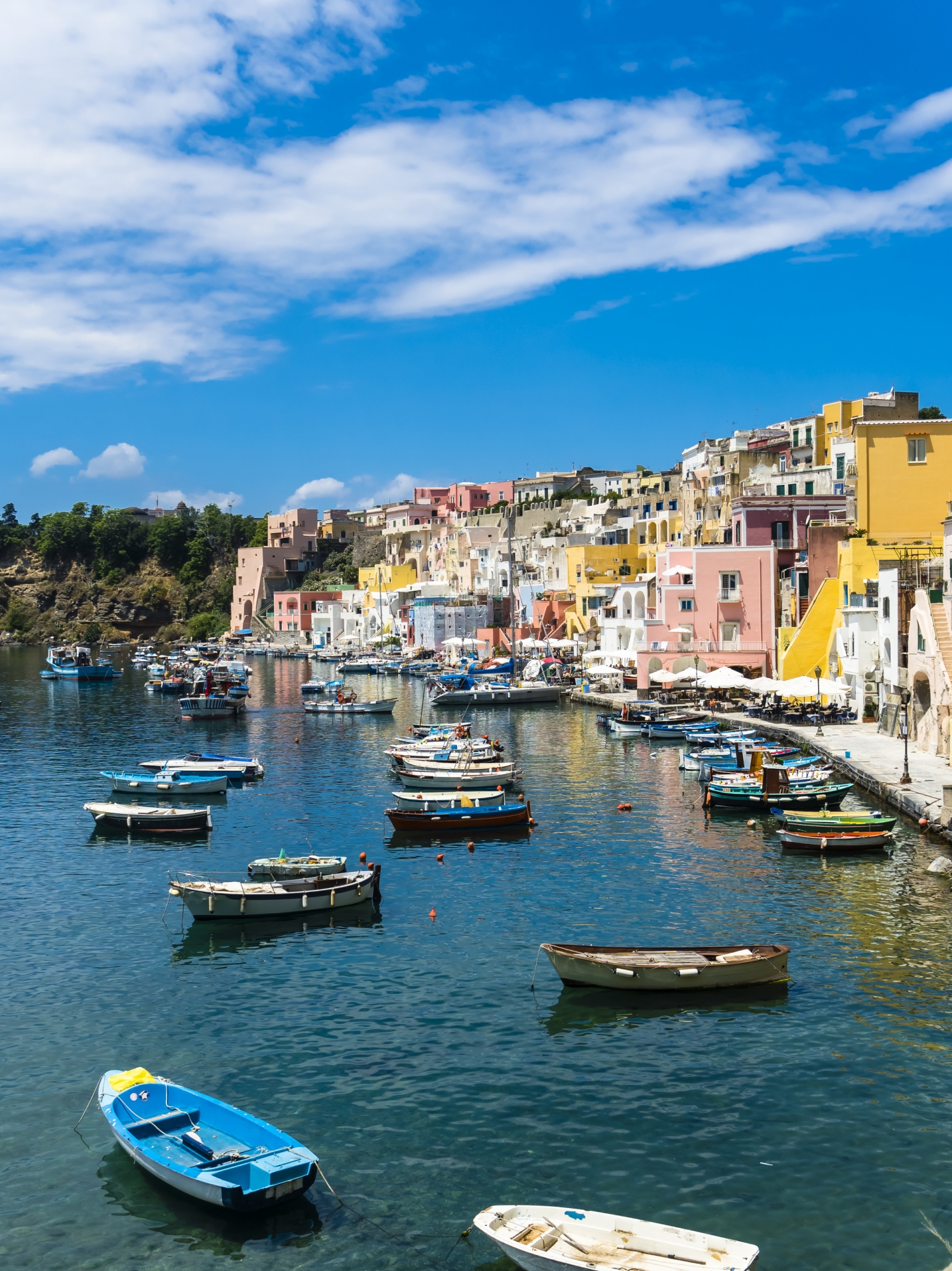 Italy, Campania, Gulf of Naples, Phlegraean Islands, Procida Island, Harbour, Marina di Corricella (KEYSTONE/WESTEND61/MARTIN MOXTER)