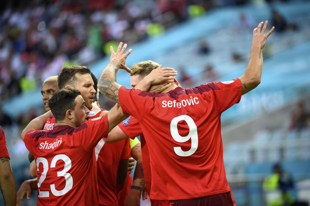 Malgré des débuts difficiles, la Suisse atteint son principal objectif: atteindre les 8e de finale de cet Euro.