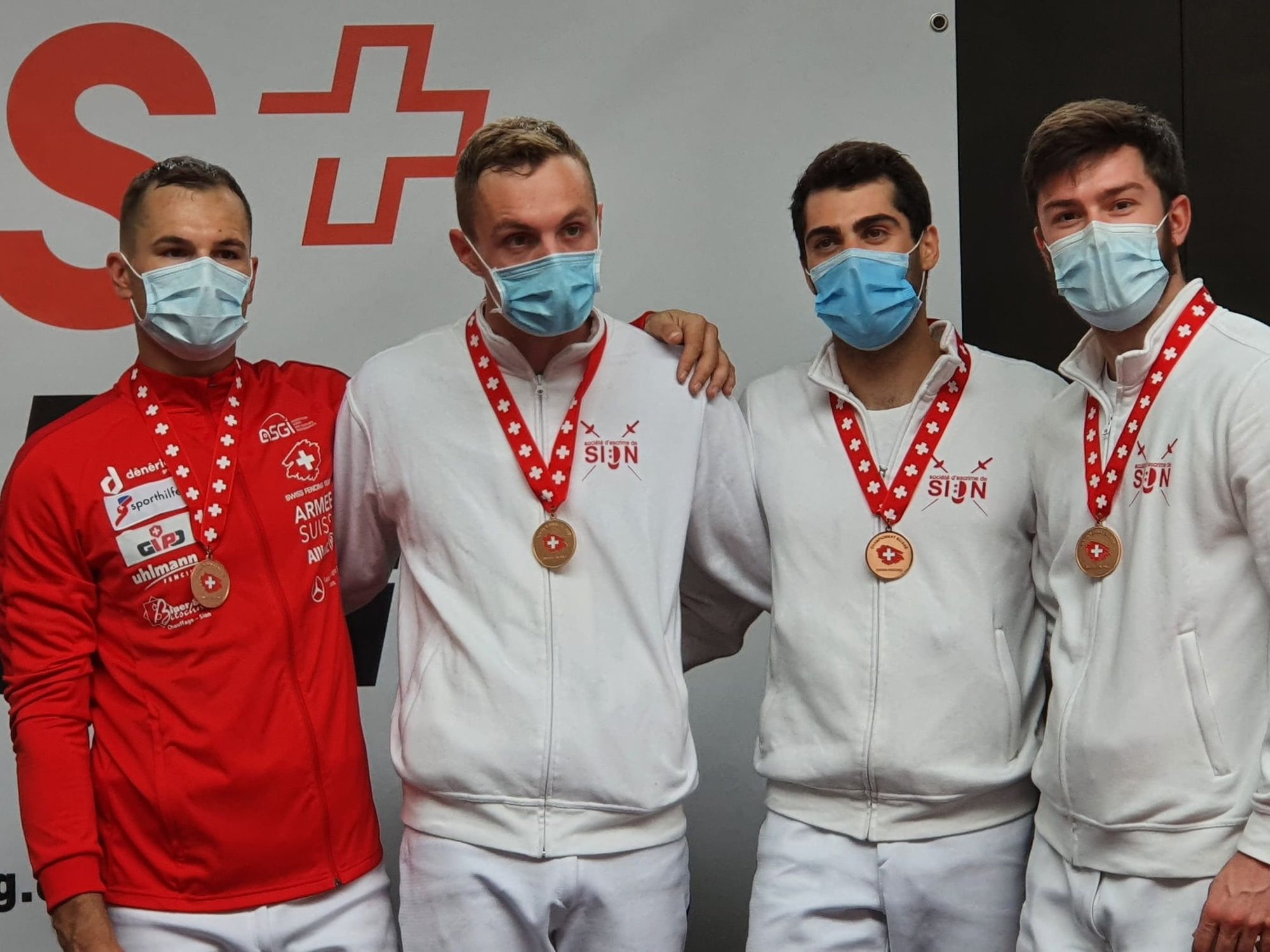 Lucas Malcotti, Clément Métrailler, Alexis Bayard et Stefan Cerruti ont terminé troisièmes par équipes, le lendemain de la victoire d'Alexis Bayard en individuel.