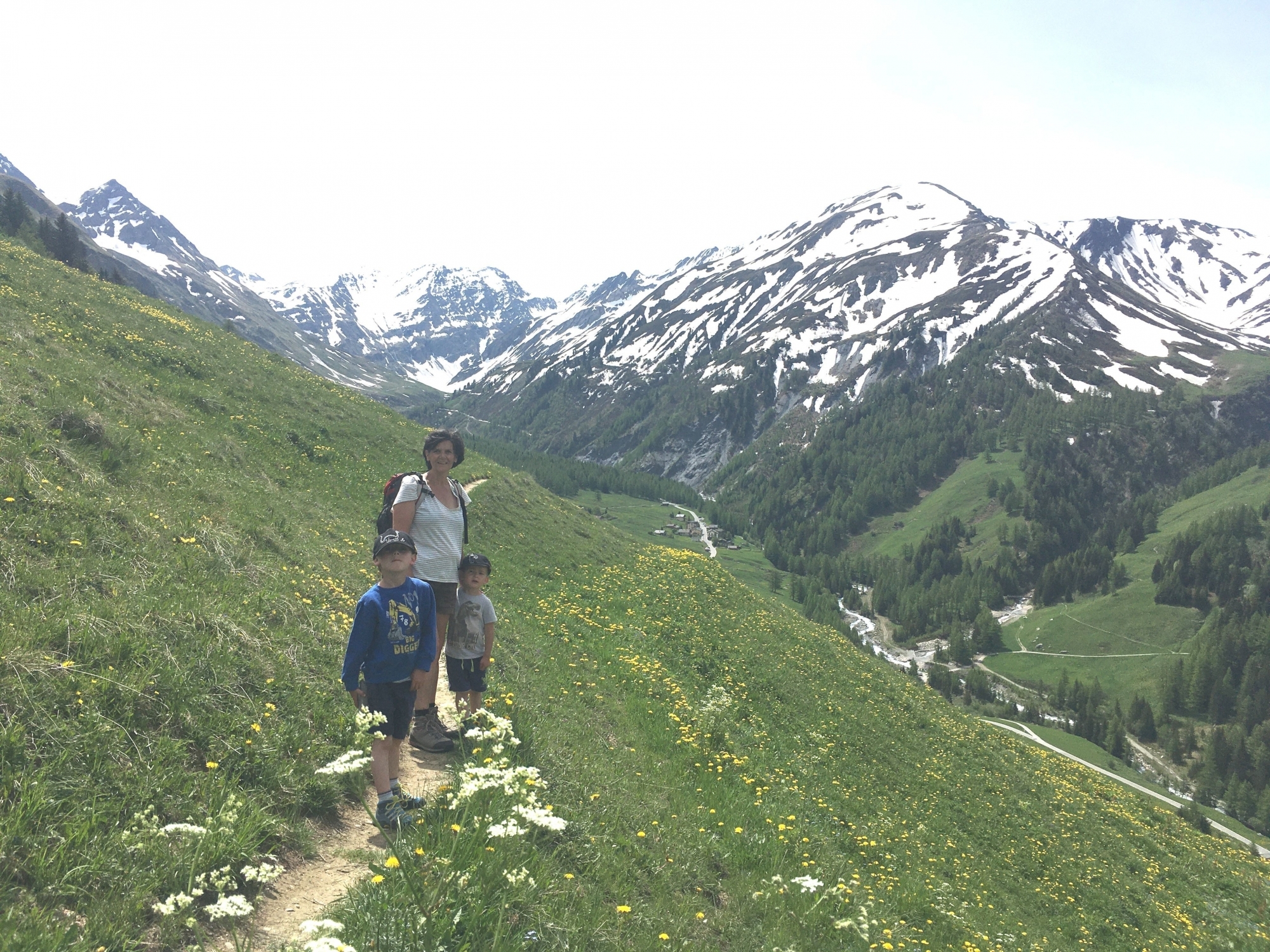 Le jeu emmènera les familles dans de superbes endroits, comme le sentier des bouquetins, dans le val Ferret.