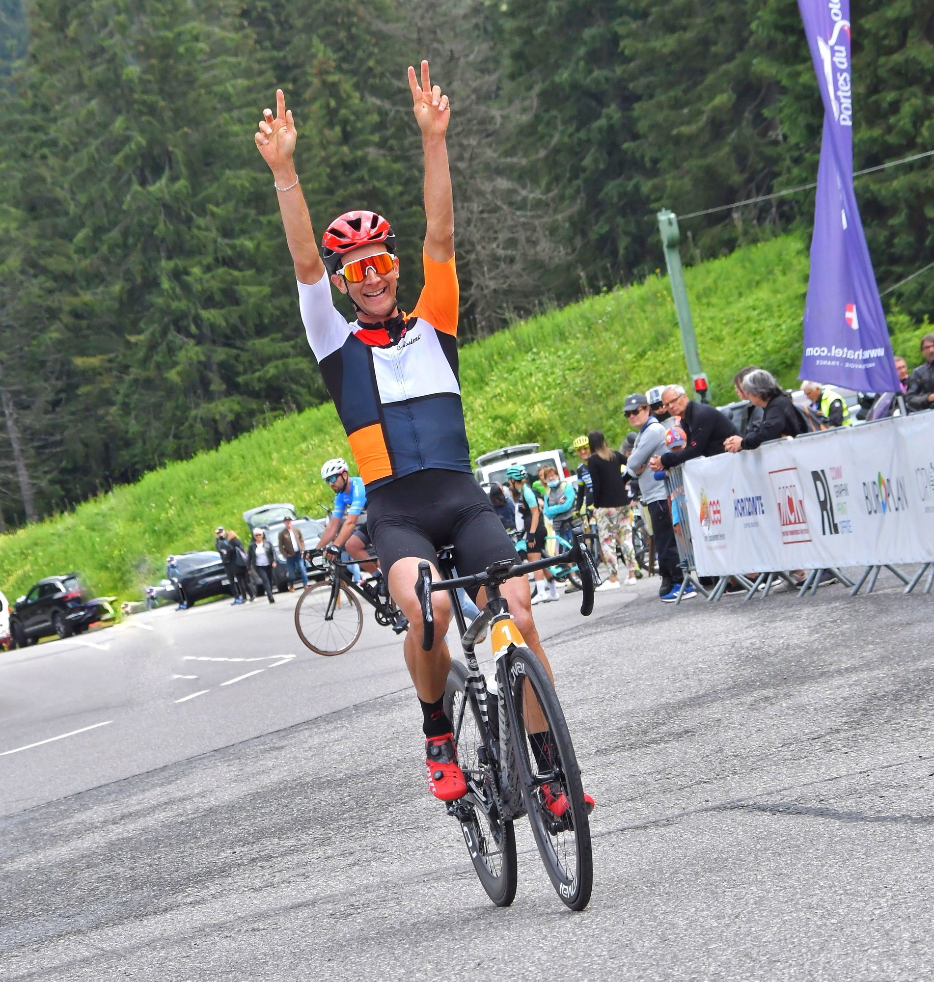 Raphaël Addy est de plus en plus seul au monde dans le milieu des cyclosportives.