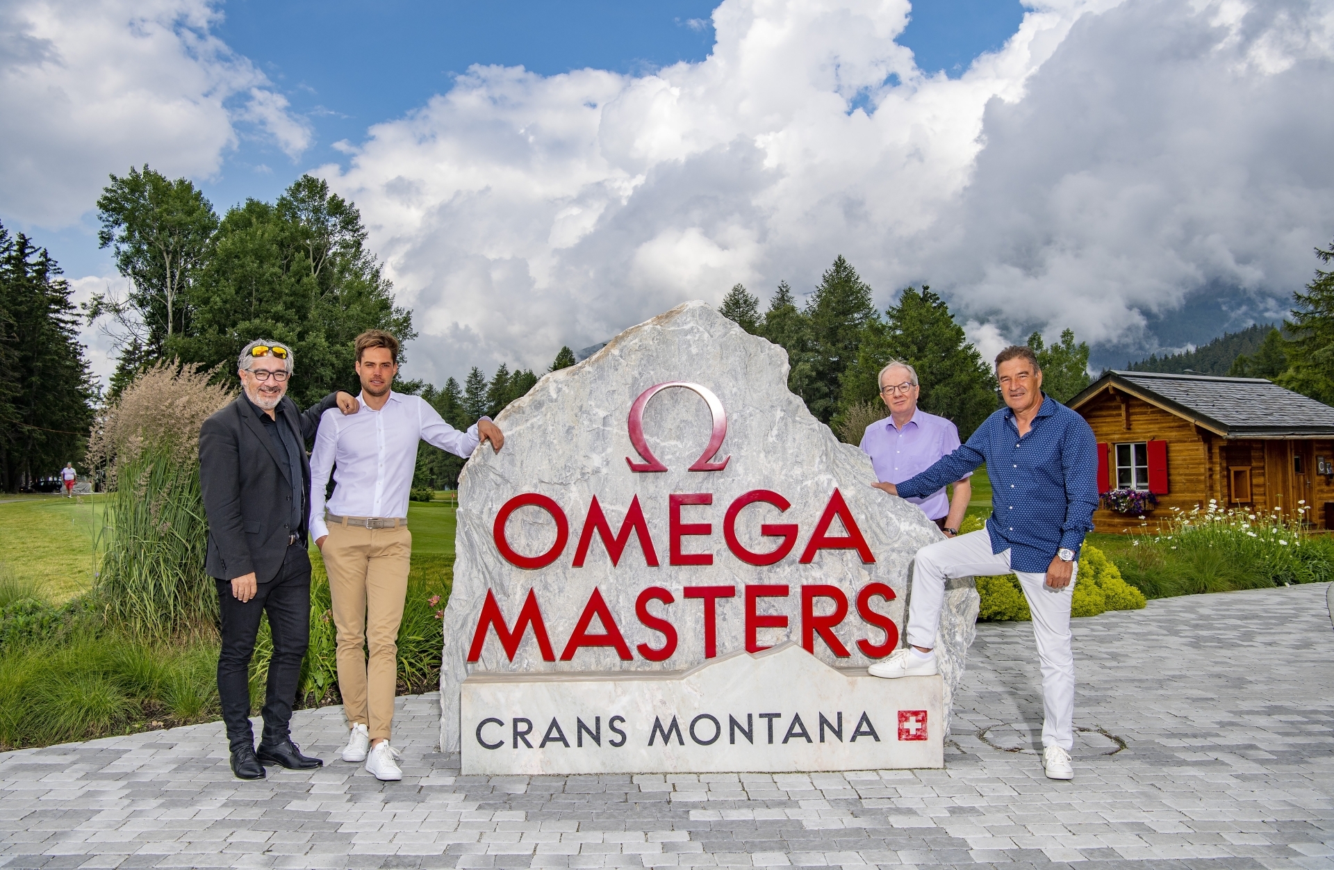 De gauche à droite: Giusy Abatemarco (directeur du golf de Loèche), Pascal Schmalen (directeur du Golf-Club Crans-sur-Sierre), Emmanuel Bonvin (vice-président du Golf-Club de Sierre) et Guy Renard (président du Golf-Club de Sion).