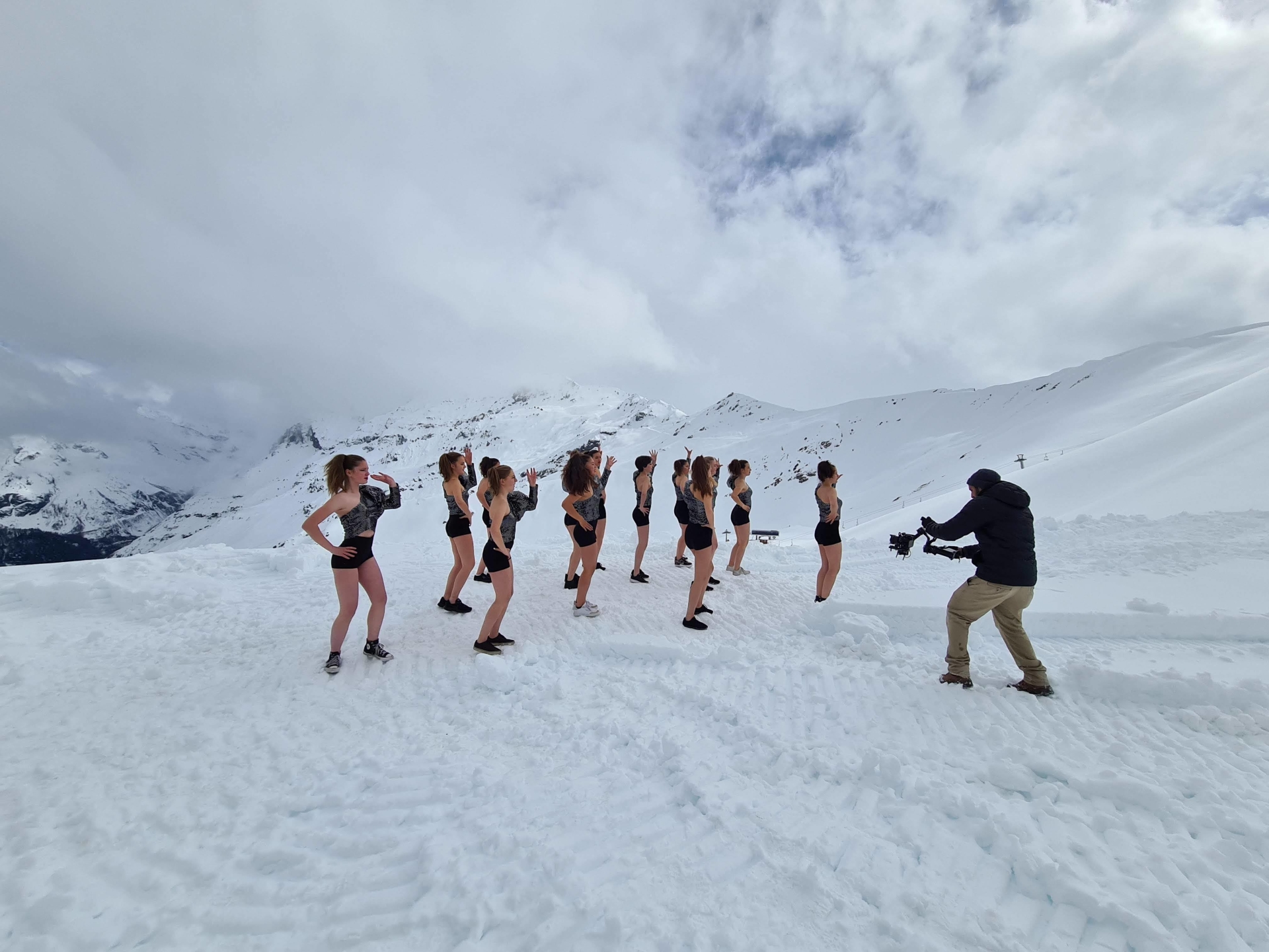 Samedi à Vissoie, le public pourra découvrir un film mettant en scène 130 élèves de l'école de danse d'Anniviers et dont les chorégraphies ont été tournées dans des lieux insolites de la vallée.