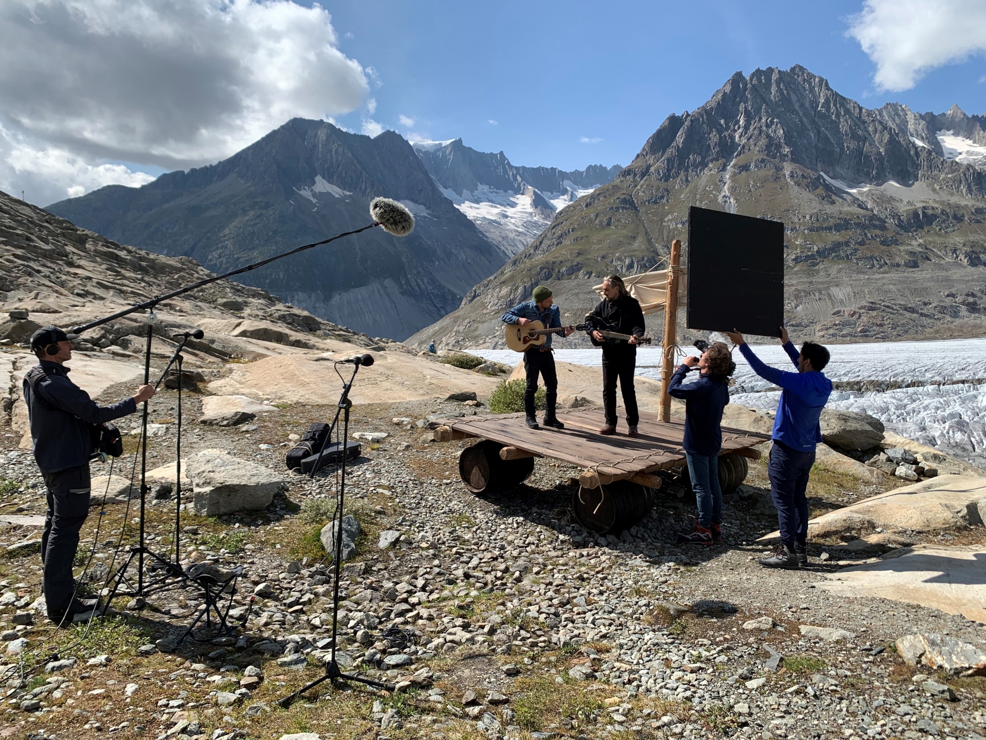 Stephan Eicher a enregistré une chanson inédite au glacier d'Aletsch.