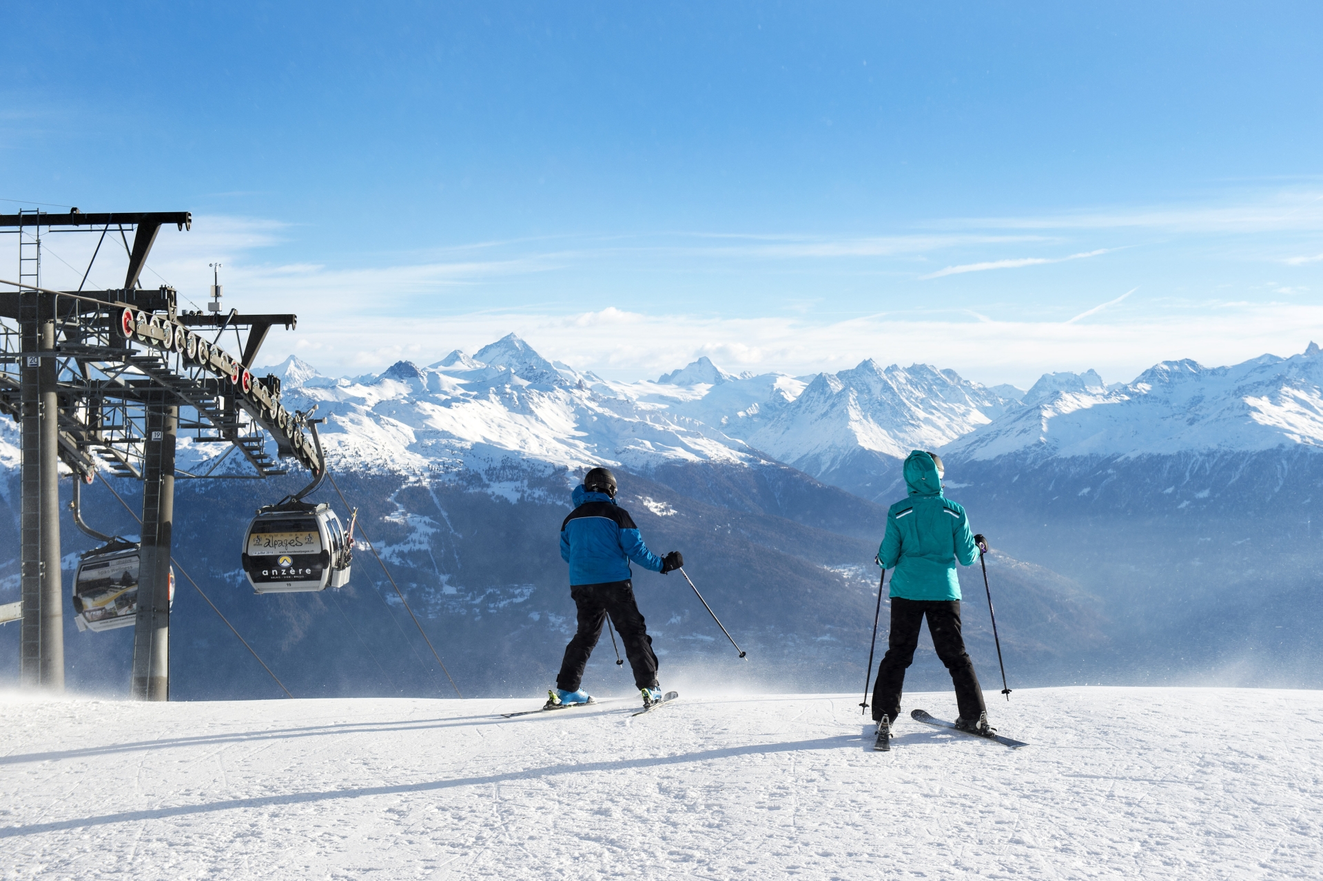 Grâce au Magic Pass, le Pas de Maimbré, à Anzère, voit passer plus de skieurs.