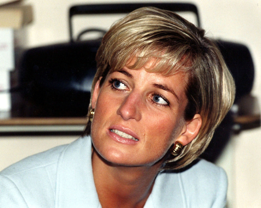La princesse Diana est décédée le 31 août 1997 dans un accident de voiture à Paris.