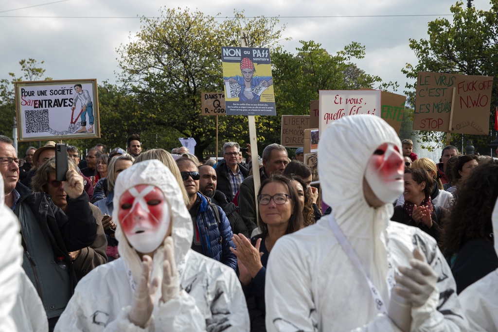 "Liberté, liberté!", ont scandé les manifestants à Berne.