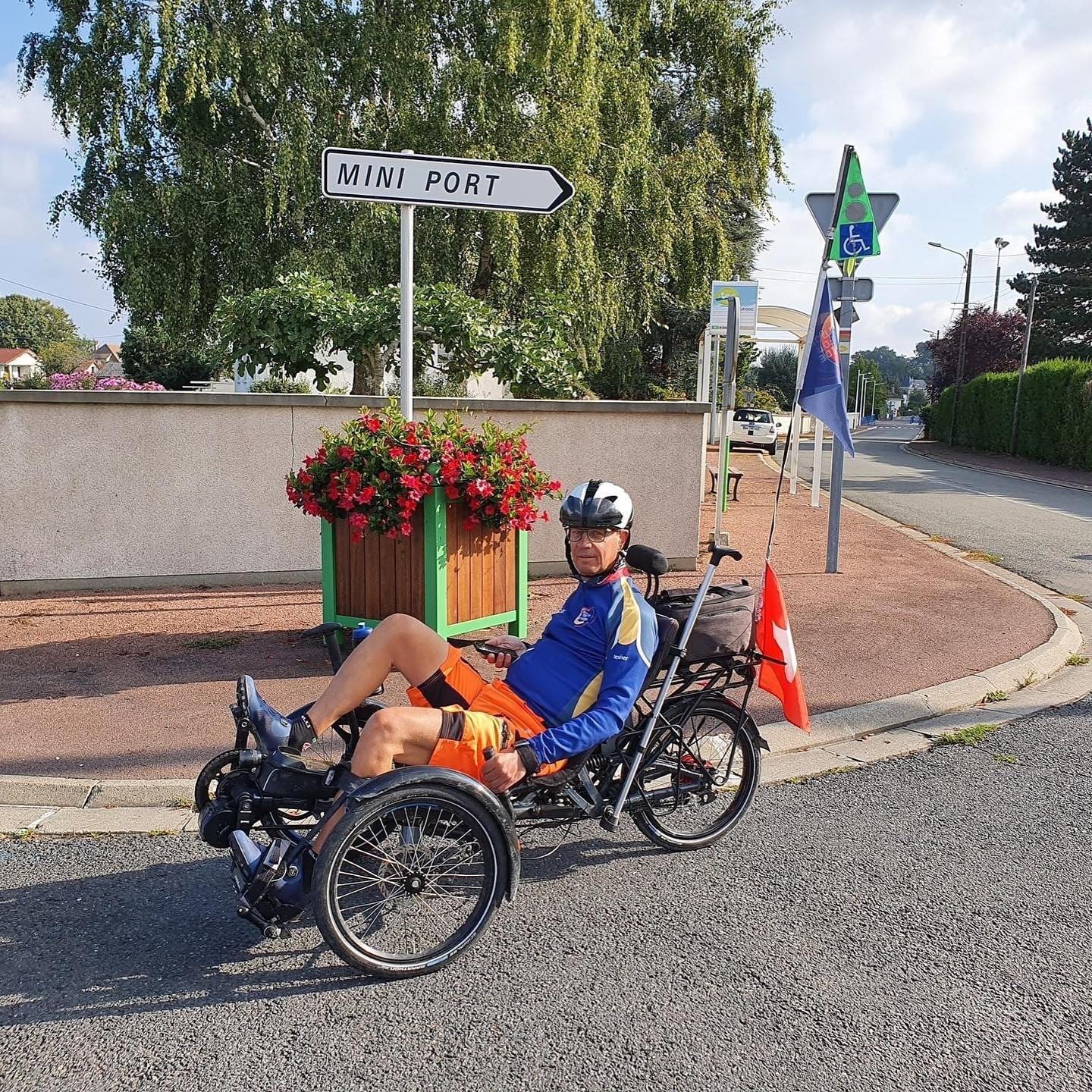 Christian Salamin pédale en France depuis plus d'un mois.