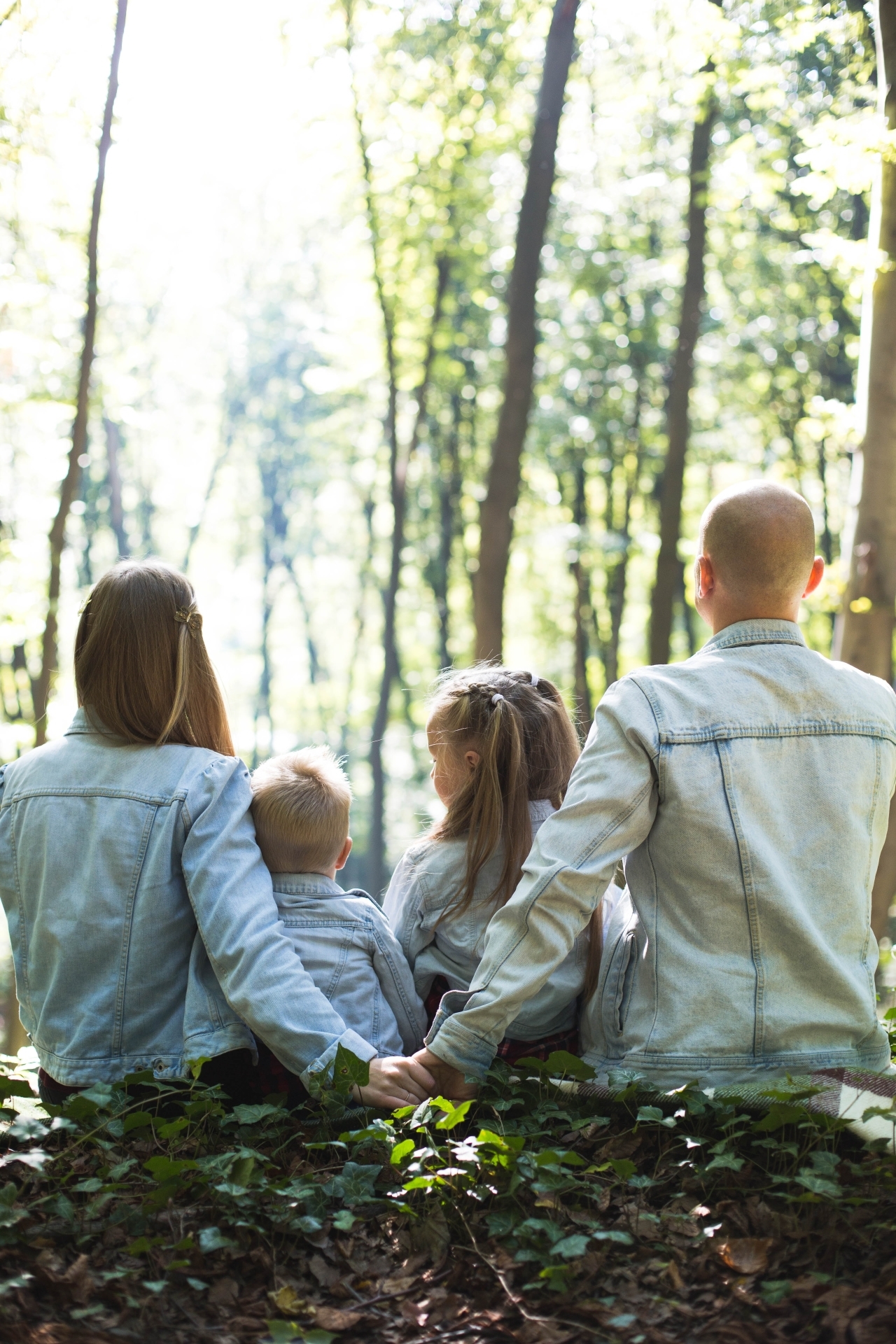 Le respect de l’autre devant les enfants, des valeurs éducatives communes sont, en partie, les conditions d’une bonne coparentalité. John-Mark Smith / Unsplash