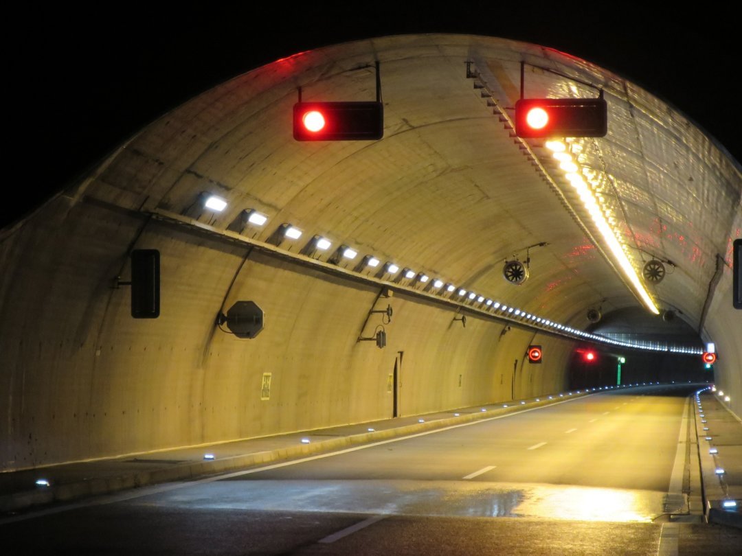 De nouveaux travaux d'entretien vont avoir lieu dans le tunnel autoroutier de Sierre.