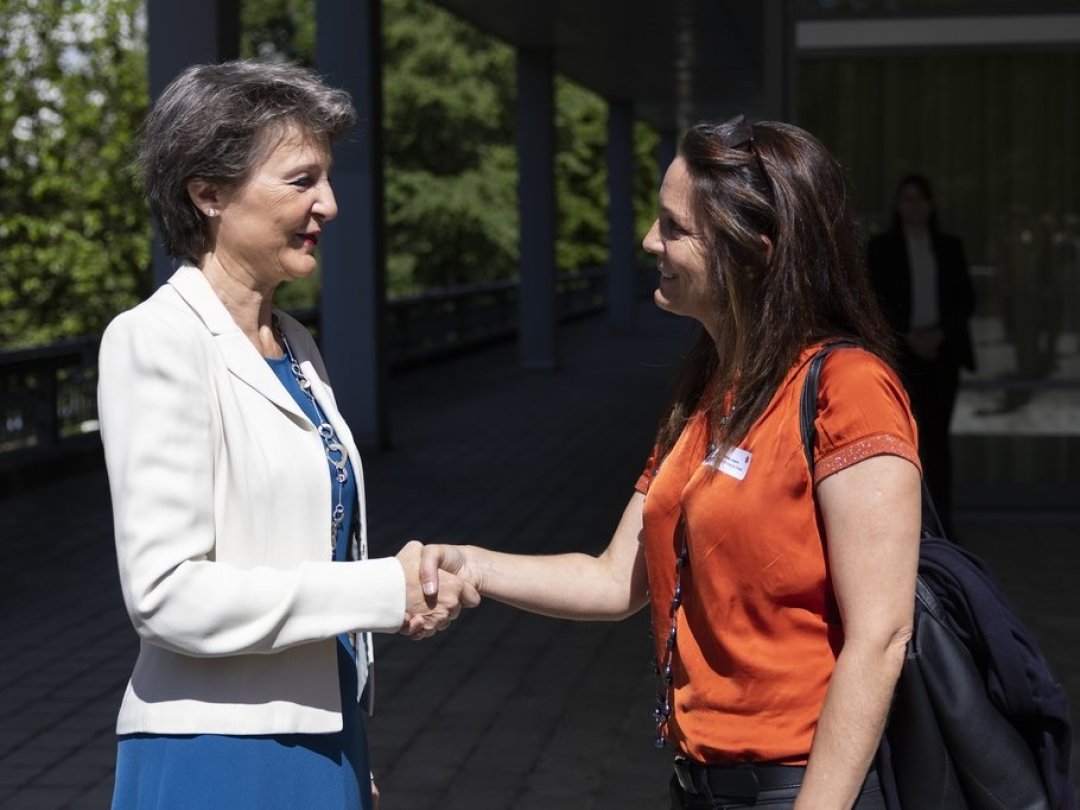 Samedi à Berne, la présidente de Chalais Sylvie Masserey Anselin a eu l'occasion d'échanger avec la conseillère fédérale Simonetta Sommaruga.