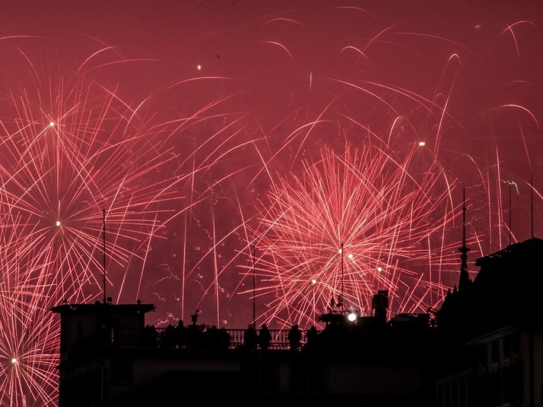 La liste des cantons qui interdisent l'allumage de feux d'artifice en raison de la sécheresse continue de s'allonger.