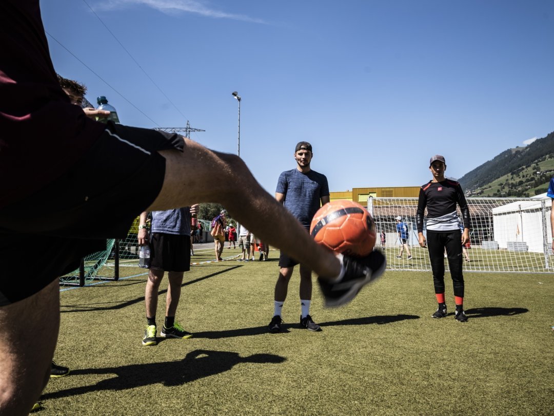 Petit échauffement entre amis avant d’attaquer le tournoi