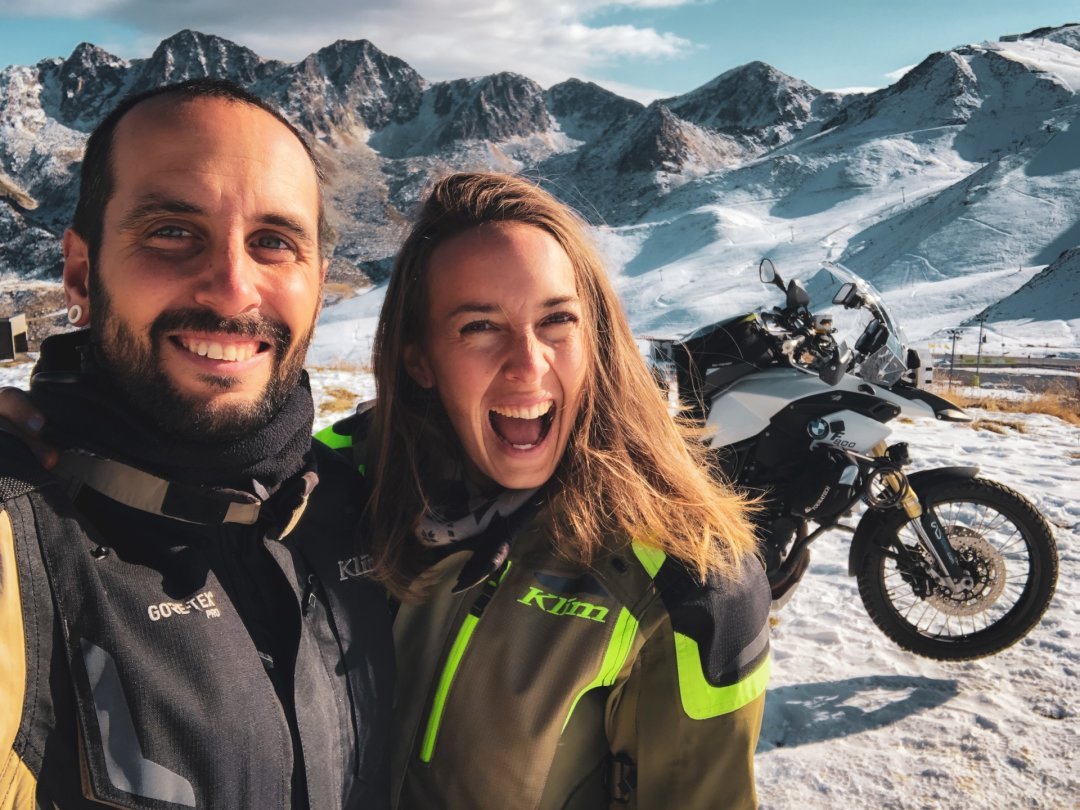 La route de Vincent et Nathalia Weil les a notamment menés du côté d'Andorre, sous la neige.