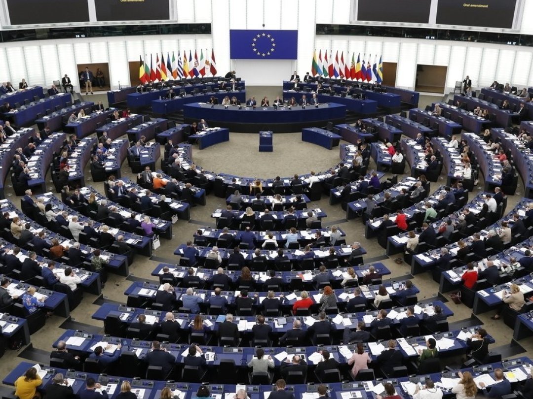 Les négociateurs du Parlement européen et des 27 Etats membres ont approuvé des objectifs contraignants de réductions annuelles des émissions (illustration).