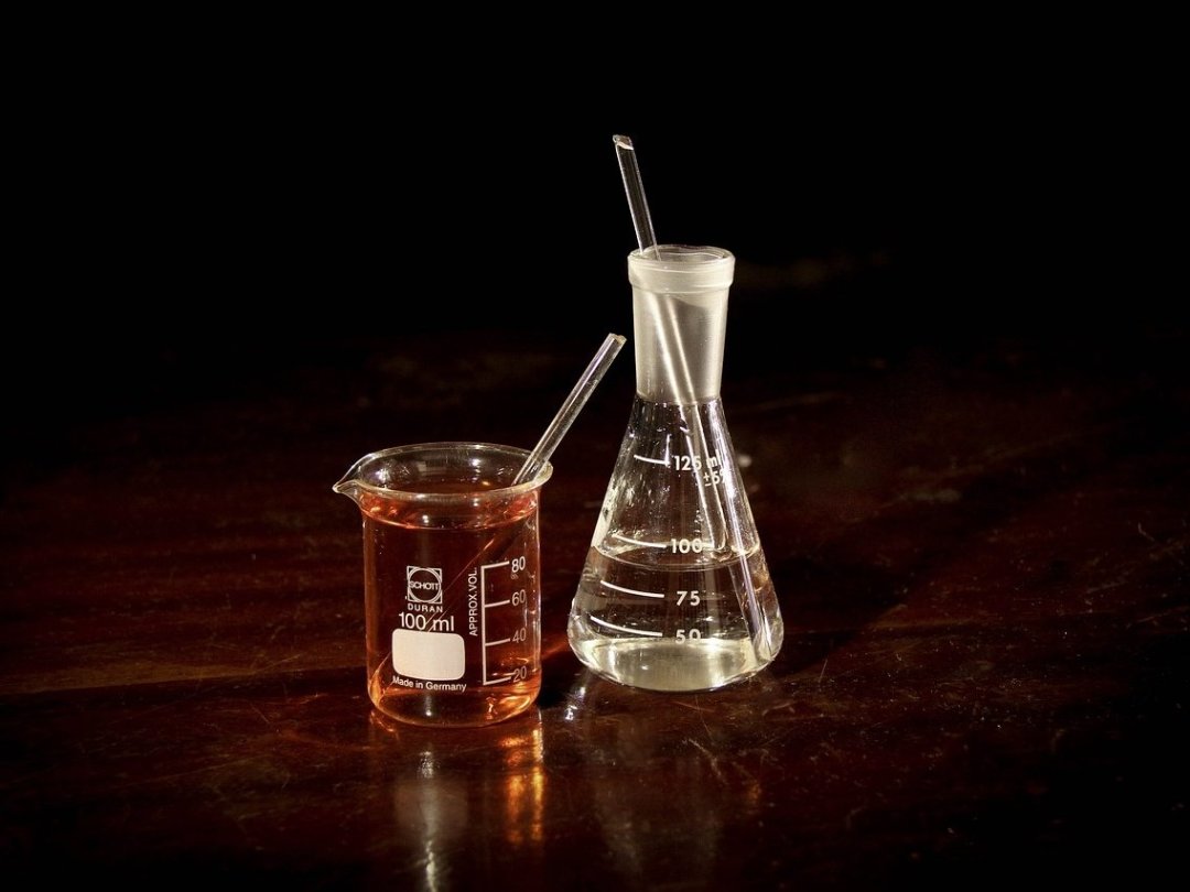 Le laboratoire cantonal zurichois a détecté la présence d'alcool dans 5 boissons sans alcool sur 25 (image symbolique).