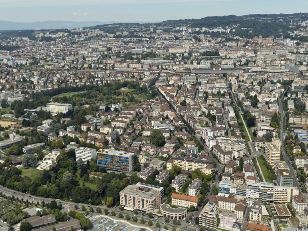 Question trajet, les Romands et les Tessinois sont particulièrement réticents à mettre plus de 20 minutes pour atteindre un centre urbain. (illustration)