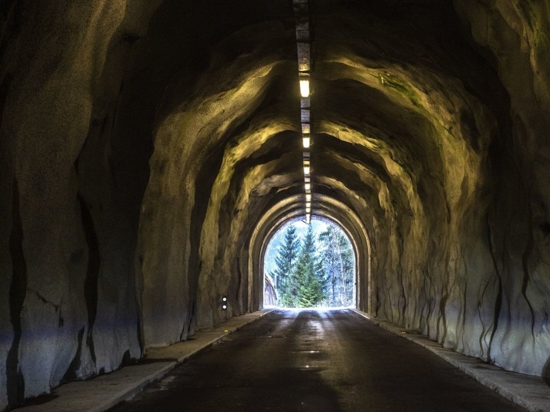 Le tunnel avant Fionnay.