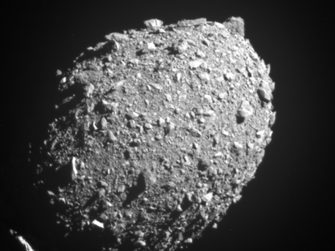 Un astéroïde va frôler la terre ce samedi. (illustration)