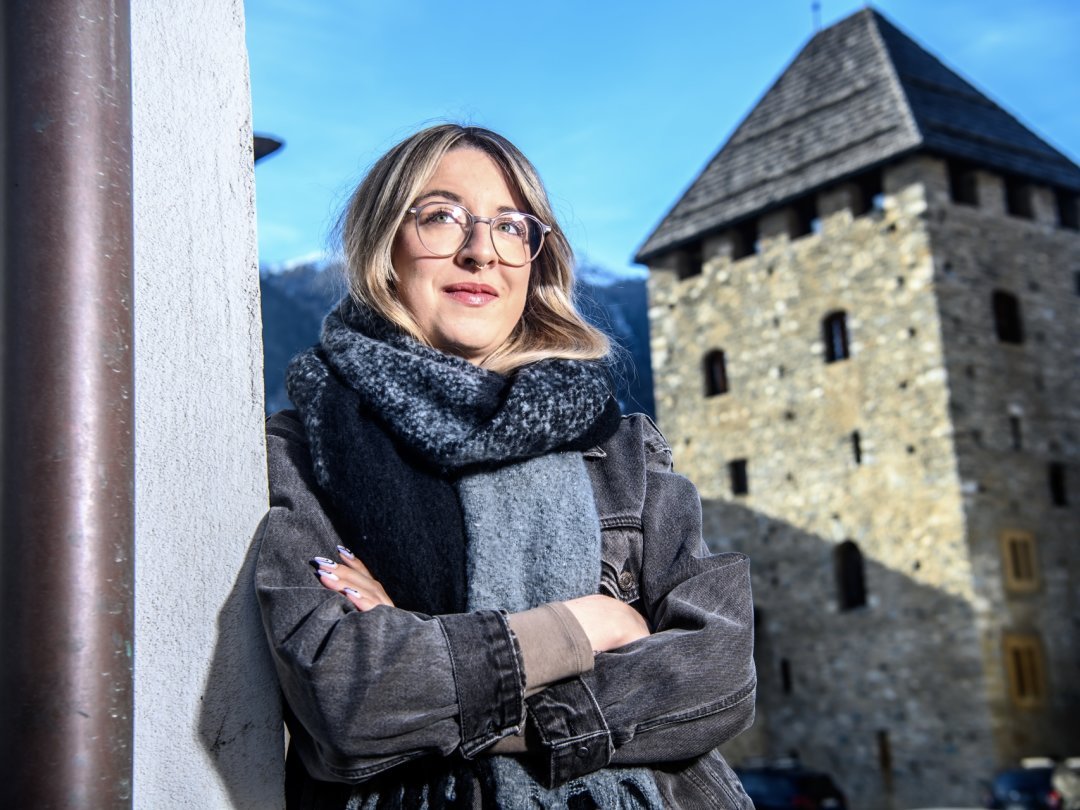 Léna Savioz trouve pleins d’avantages à vivre dans la vallée, «mais ça fait aussi du bien d’aller voir ailleurs», lâche-t-elle en avouant avoir du mal à imaginer quitter ses activités locales.