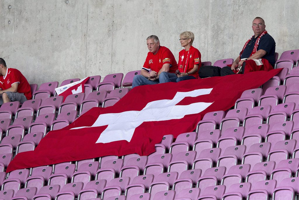 L'insalubrité du Sta de Genève est pointée du doigt. Et pourrait l'empêcher d'accueillir l'équipe de Suisse de football dans un avenir proche.