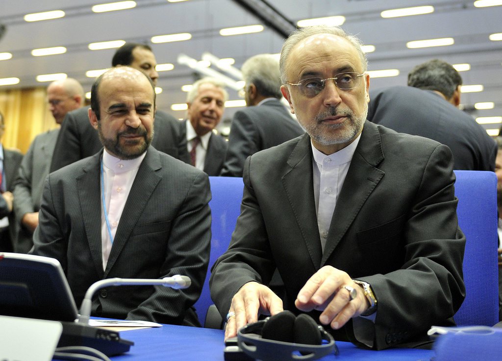 Ali Akbar Salehi, à droite, a marqué un changement de ton dans les négociations sur le nucléaire iranien.