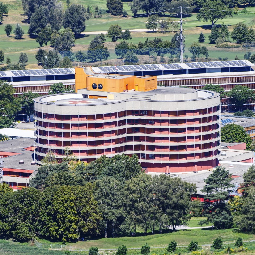 L'Hôpital du Valais fait face a d'importants investissements sur ses bâtiments.