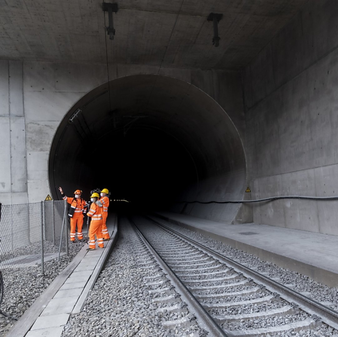 Le tunnel du Lötschberg passera à deux voies sur toute sa longueur.
