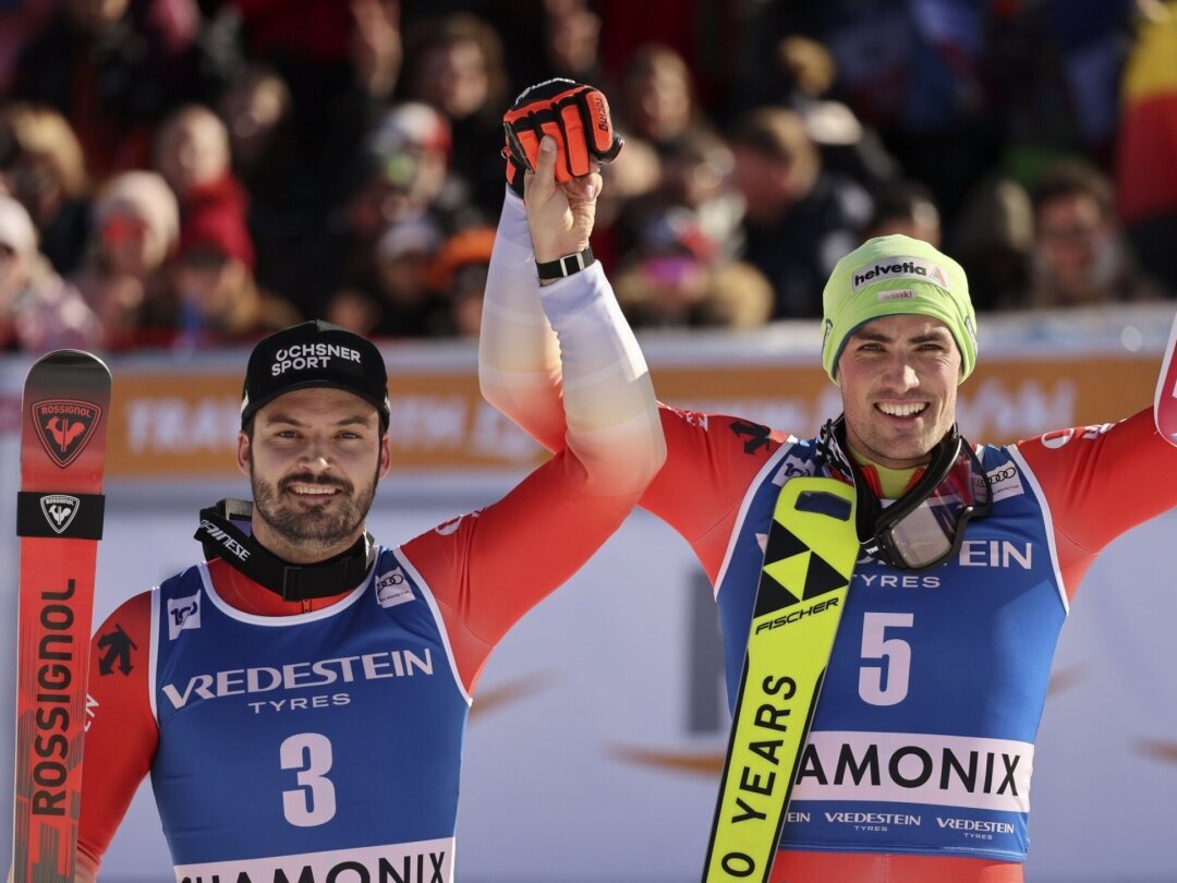 La joie de Daniel Yule, vainqueur (à droite), et de Loïc Meillard, deuxième.