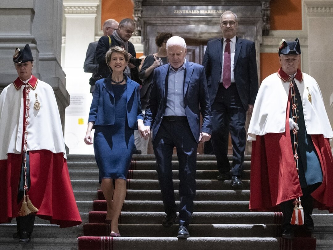 Simonetta Sommaruga accompagnée de son mari Lukas Hartmann au Conseil fédéral le 11 décembre 2019.