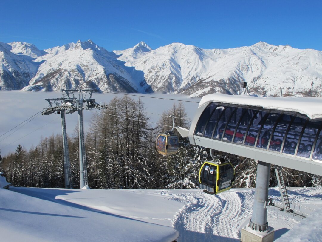 La station de ski de Grächen comprend dix remontées mécaniques et revendique 44 km de pistes.