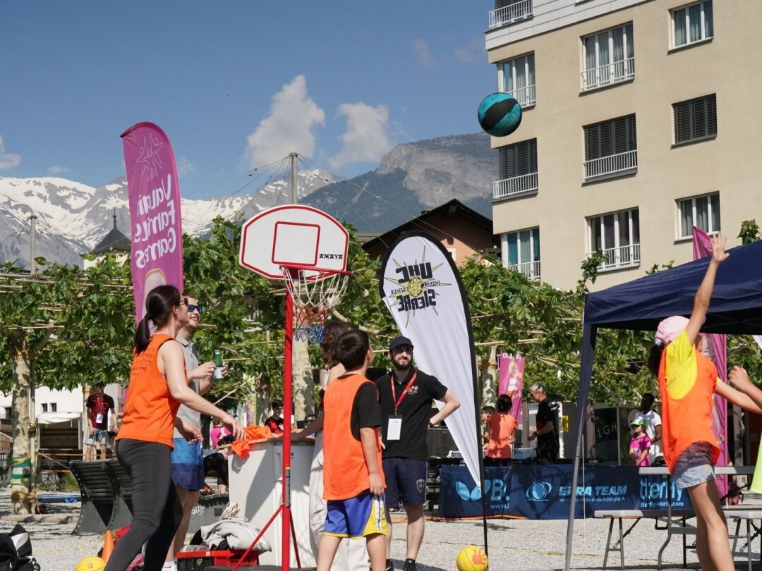 Le basket sera l’une des disciplines à découvrir lors des Valais Family Games à Sion, le samedi 4 mai.
