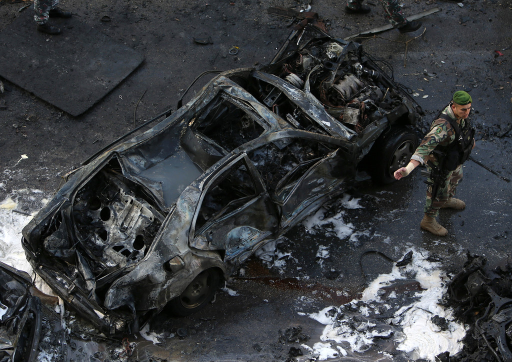 L'explosion d'une voiture piégée faisant 6 morts dont un ex-ministre libanais provoque l'inquiétude de l'ONU.