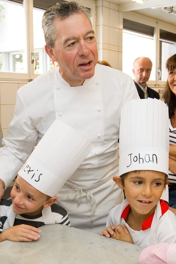 Le cuisinier Philippe Rochat a été honoré en France. Ici, lors de la journée nationale du goût dans les écoles en 2010.