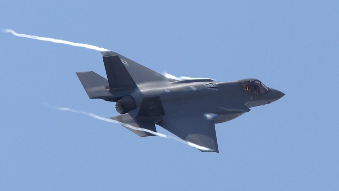 Nouvelles turbulences au sein des forces aériennes suisses