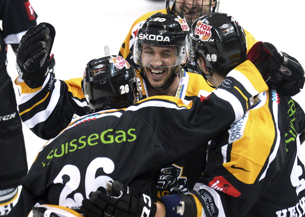 Les Panthères de Lugano peuvent se féliciter. Résultat final face à Lausanne : 8-2. 