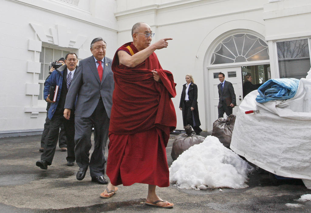 Le Dalaï Lama, à la sortie de sa rencontre avec le président américain. 