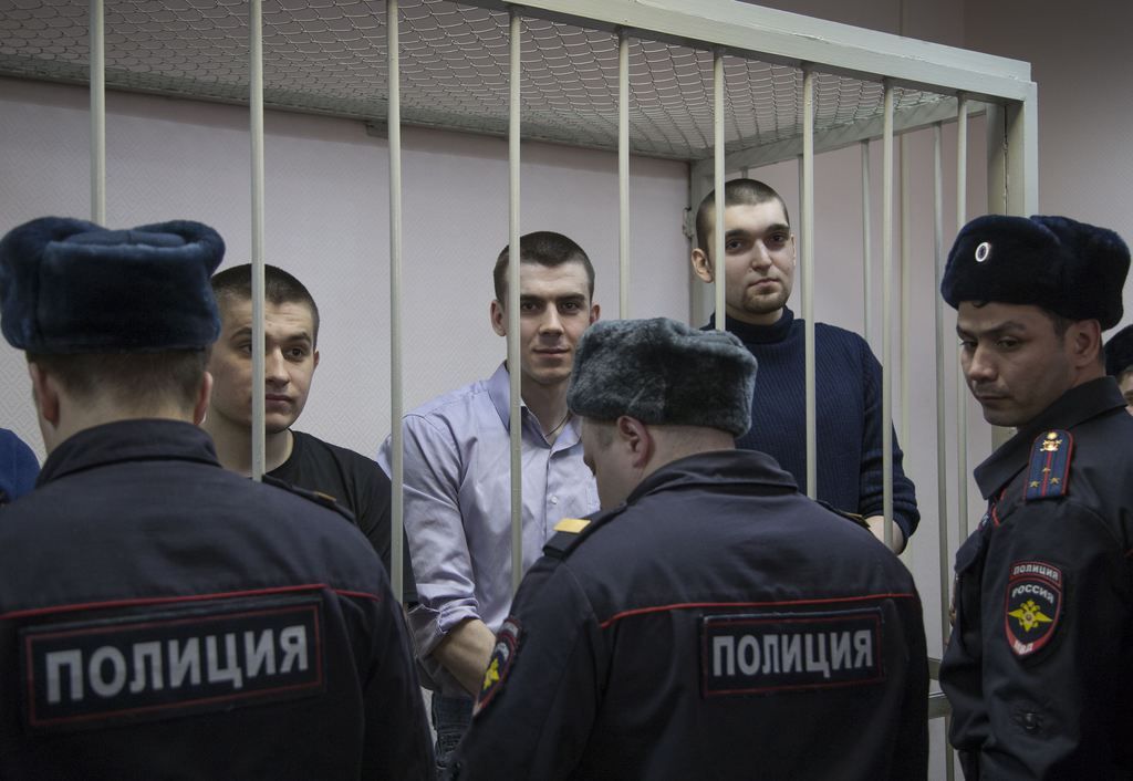 Huit opposants à Poutine jugés coupables