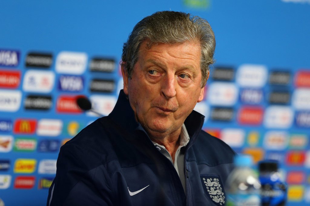 Le sélectionneur anglais Roy Hodgson restera jusqu'en 2016.