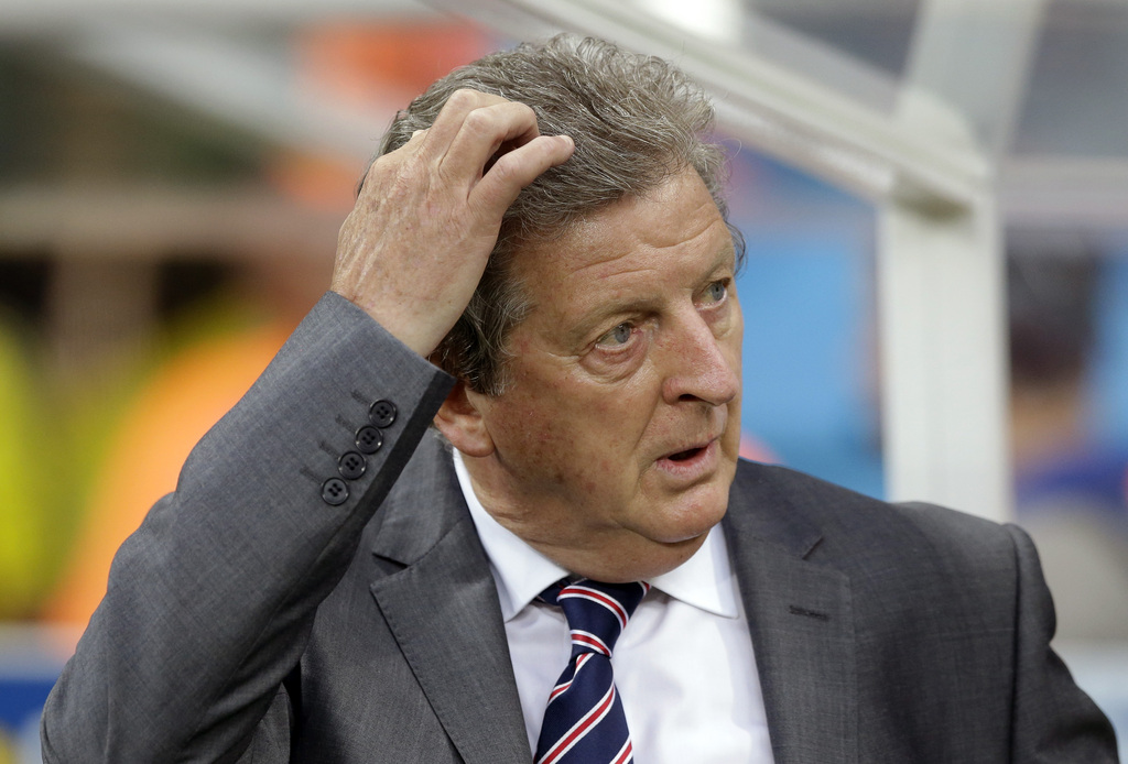 En dépit de l'élimination de l'Angleterre après deux matches, son sélectionneur Roy Hodgson qui reste en place jusqu'en 2016, n'a pas de regret quant à la stratégie adoptée.  